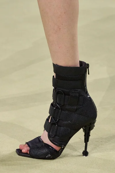 Look 72